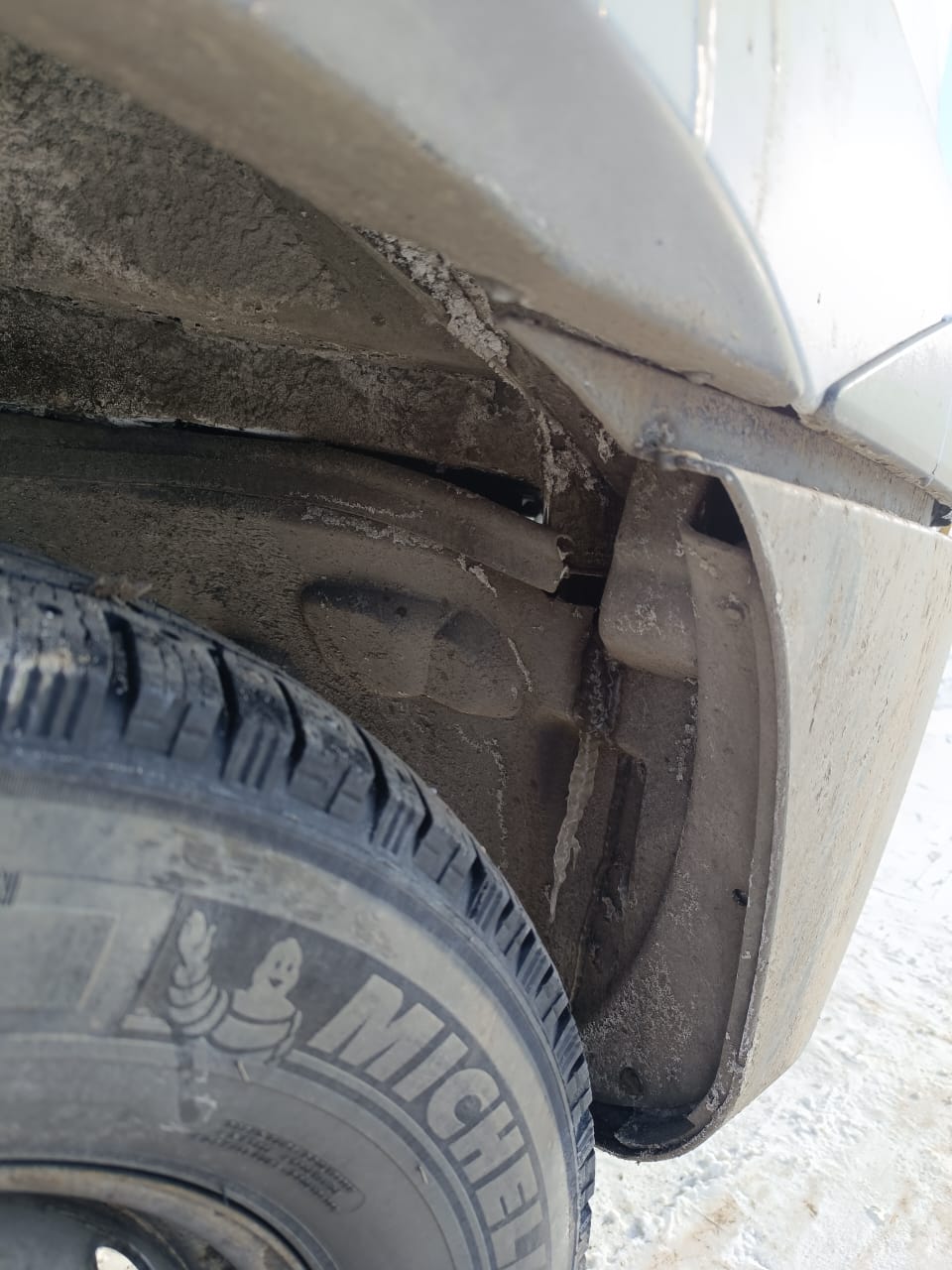 СПЕЦМОБИЛЬ-НН 2818* на шасси IVECO DAILY 4x2 Бортовой (Евроборт) (кат. C) 2017 г. - фото 5